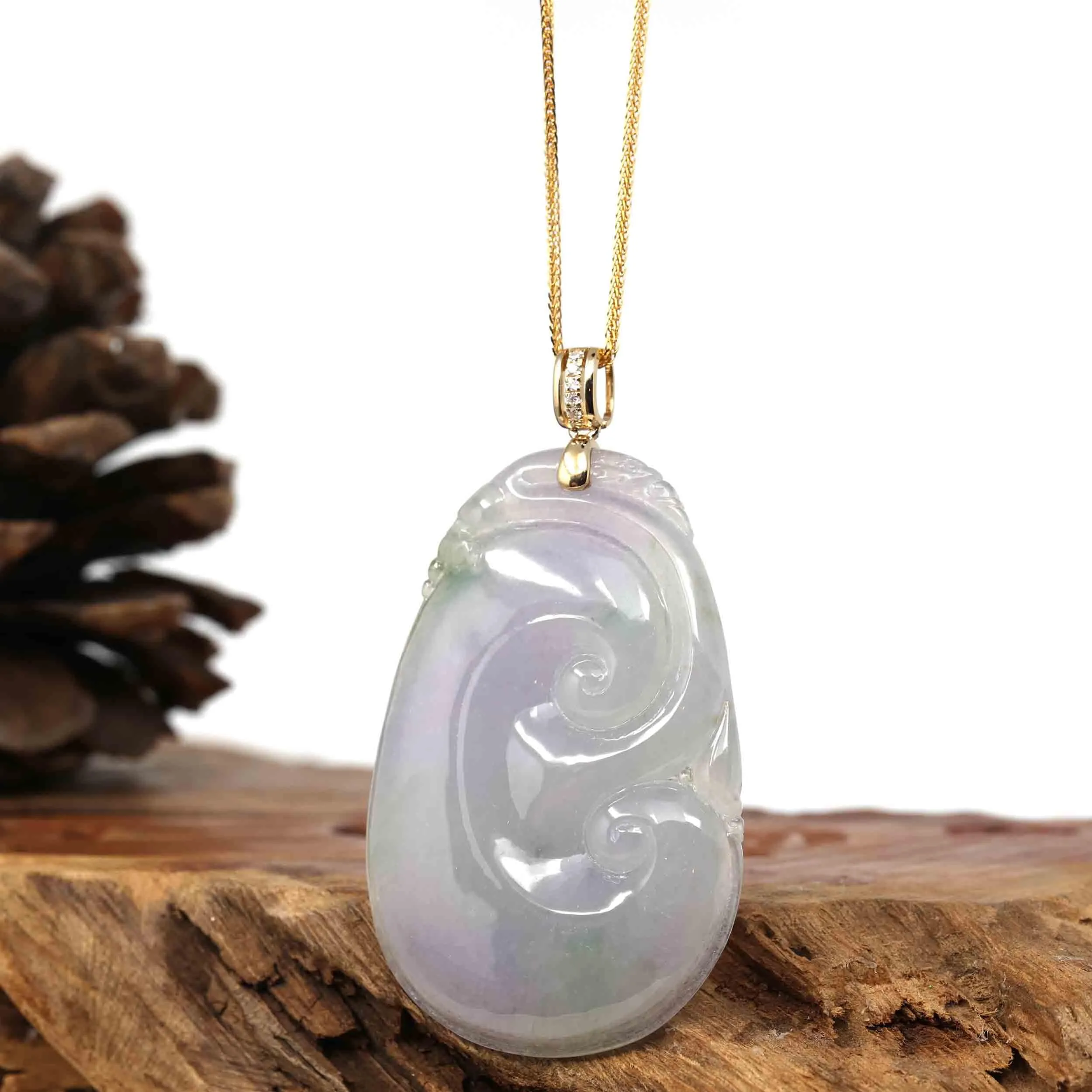 14k Yellow Gold Genuine Burmese Ice Lavender Jadeite Jade RuYi Pendant Necklace