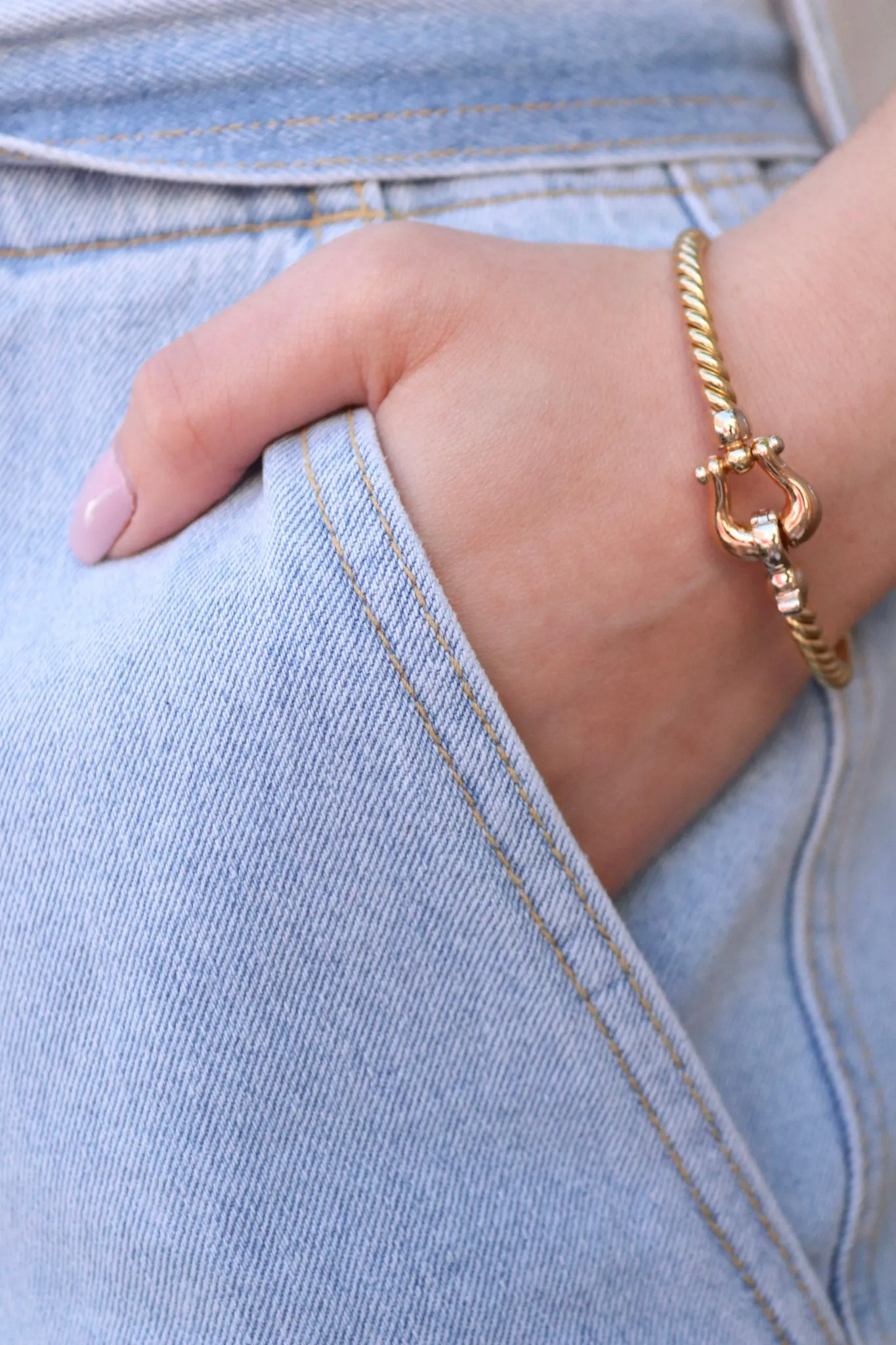 18k Fancy Rope Bangle