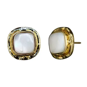 354-MOP-G | SQUARE MOTHER OF PEARL POST EARRING ON GOLD