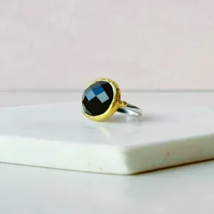 Black Spinel Bold Cocktail Ring