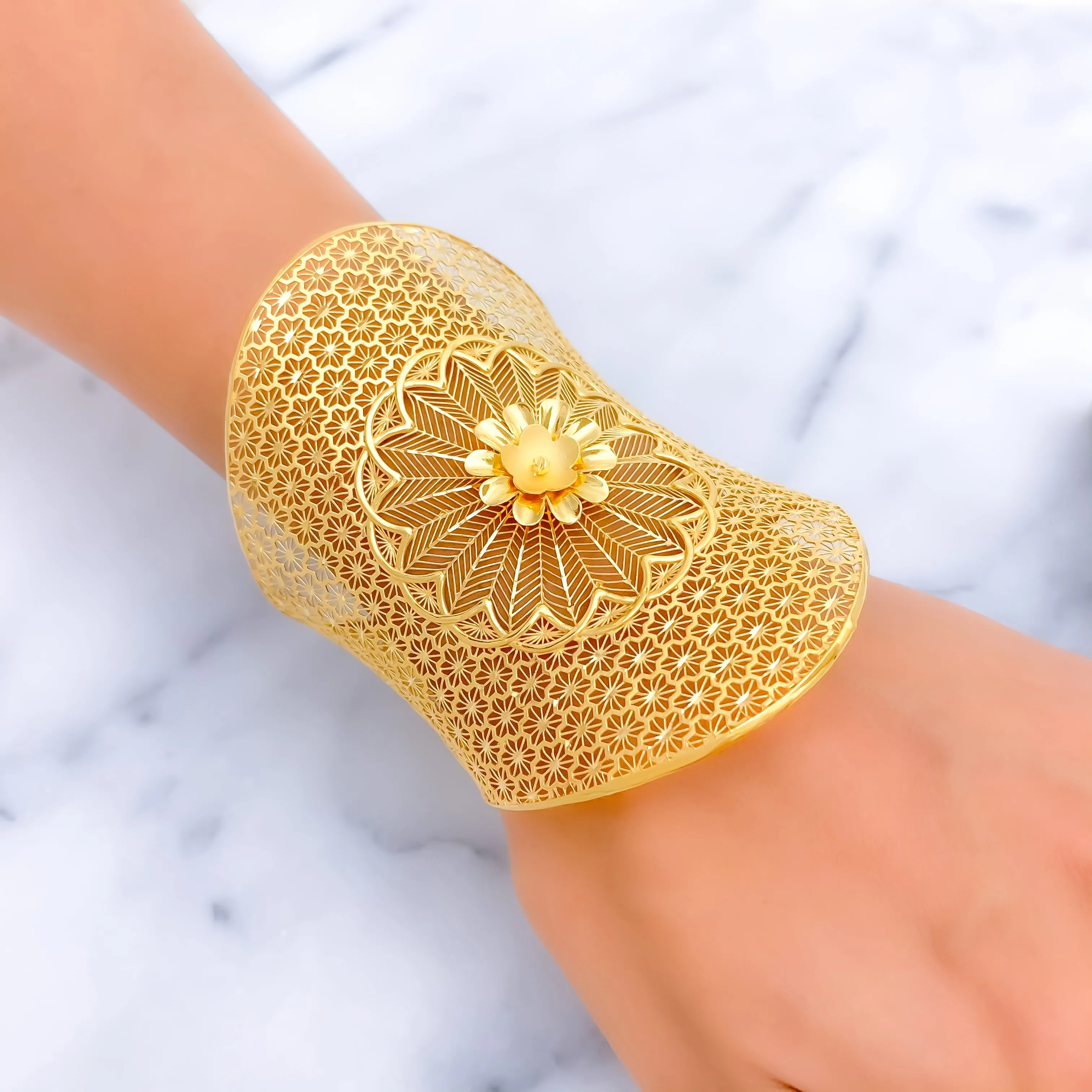 Blooming Floral Statement 21k Gold Cuff