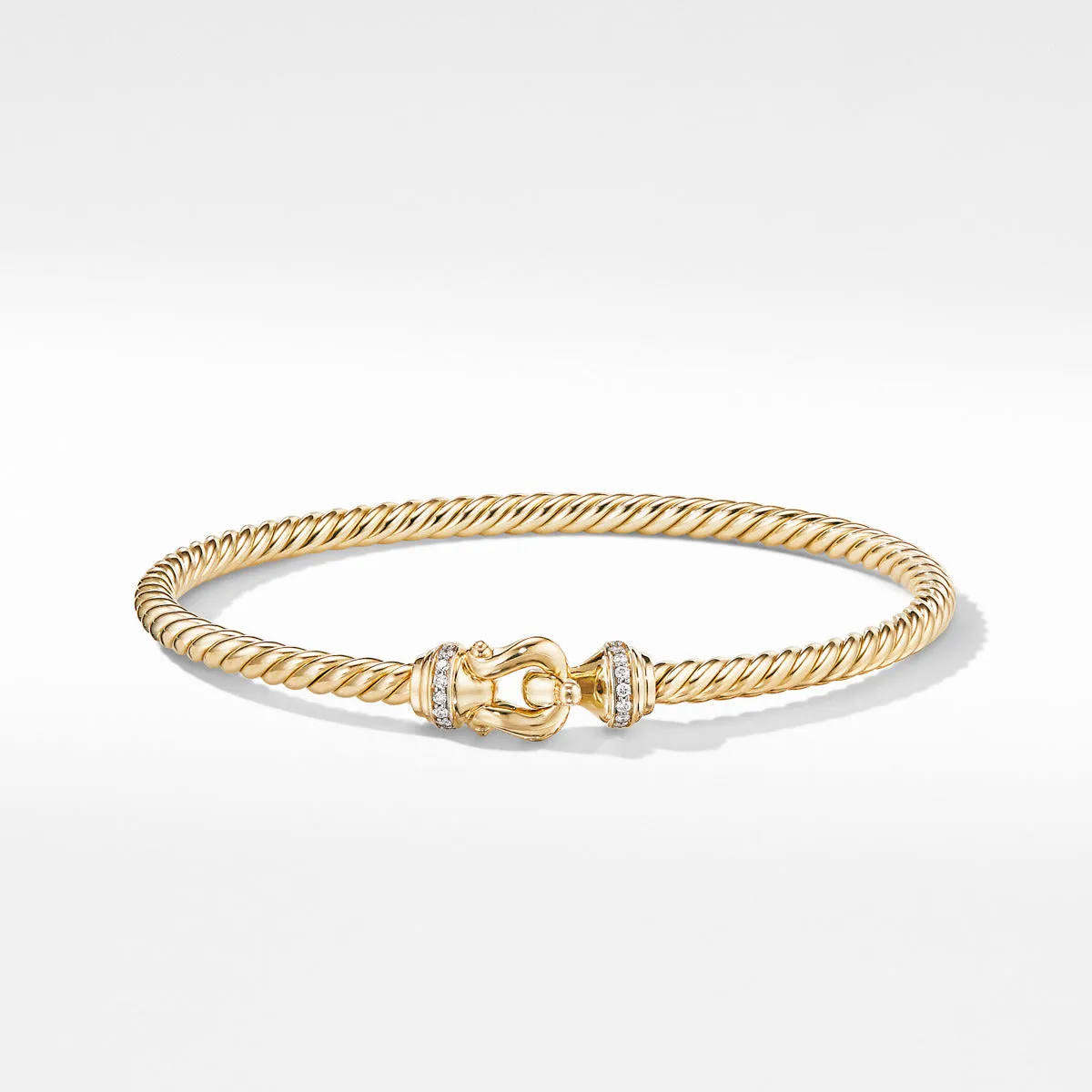 Buckle Bracelet in 18K Yellow Gold with Diamonds