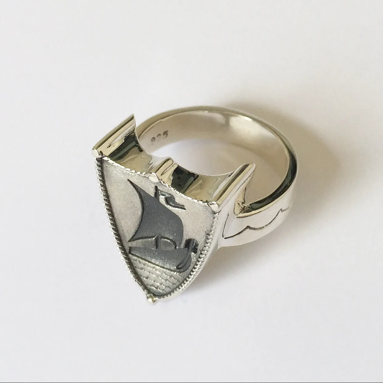 Explorer Ring