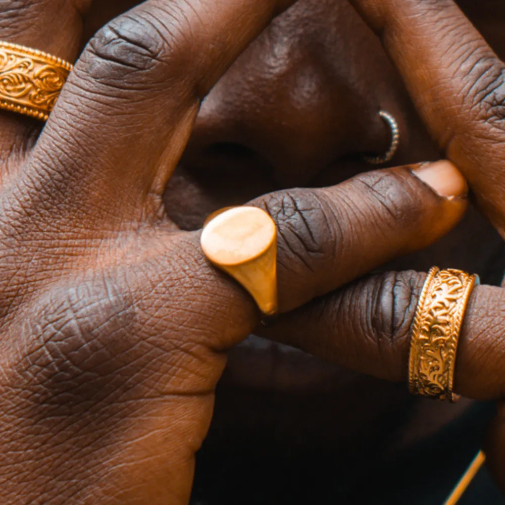 Matte Signet Ring - Gold