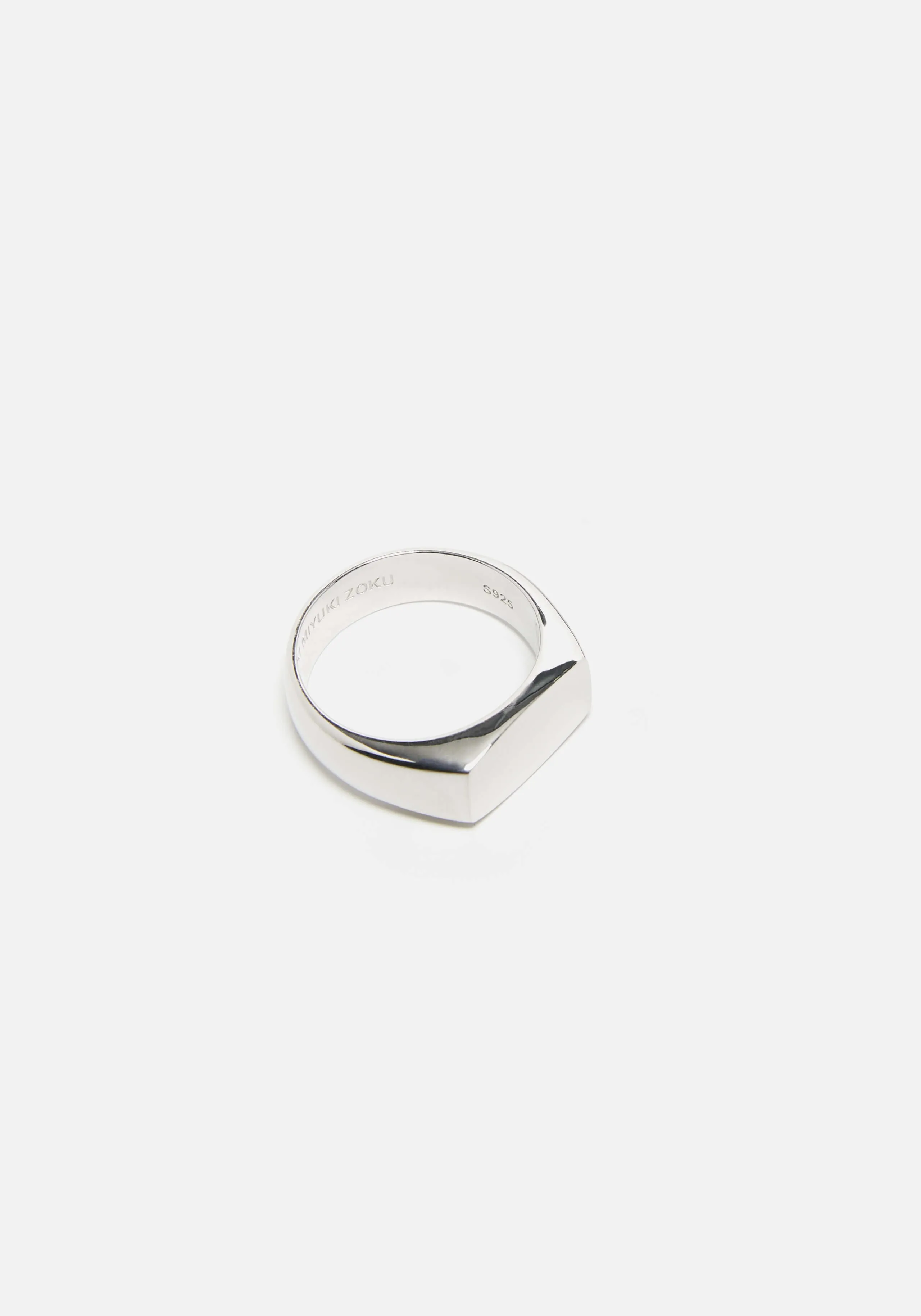 MKI MINI SIGNET RING