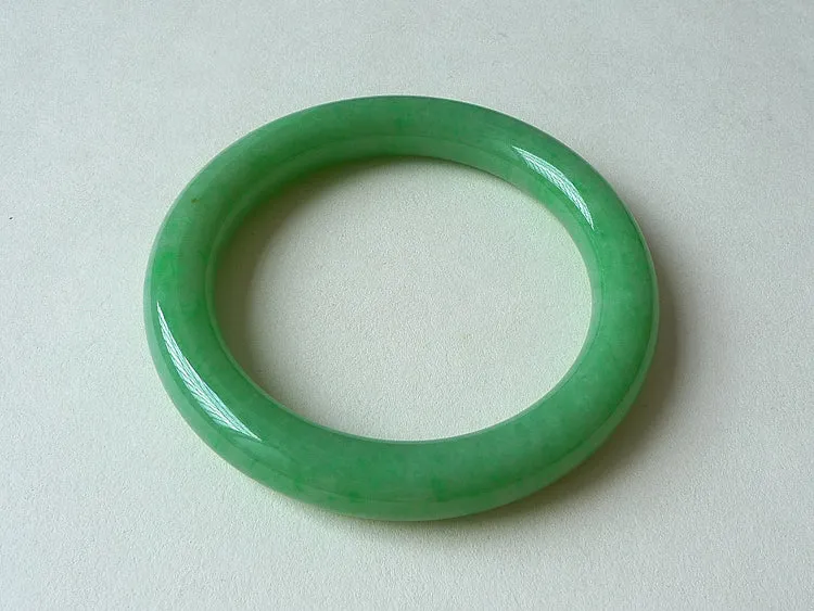 Natural Jade Bangle Jadeite Bangle Internal Diameter 57.2mm BER180