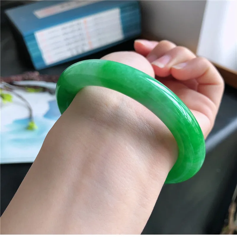 Natural Jade Bangle Jadeite Bangle Internal Diameter 57mm B1031905