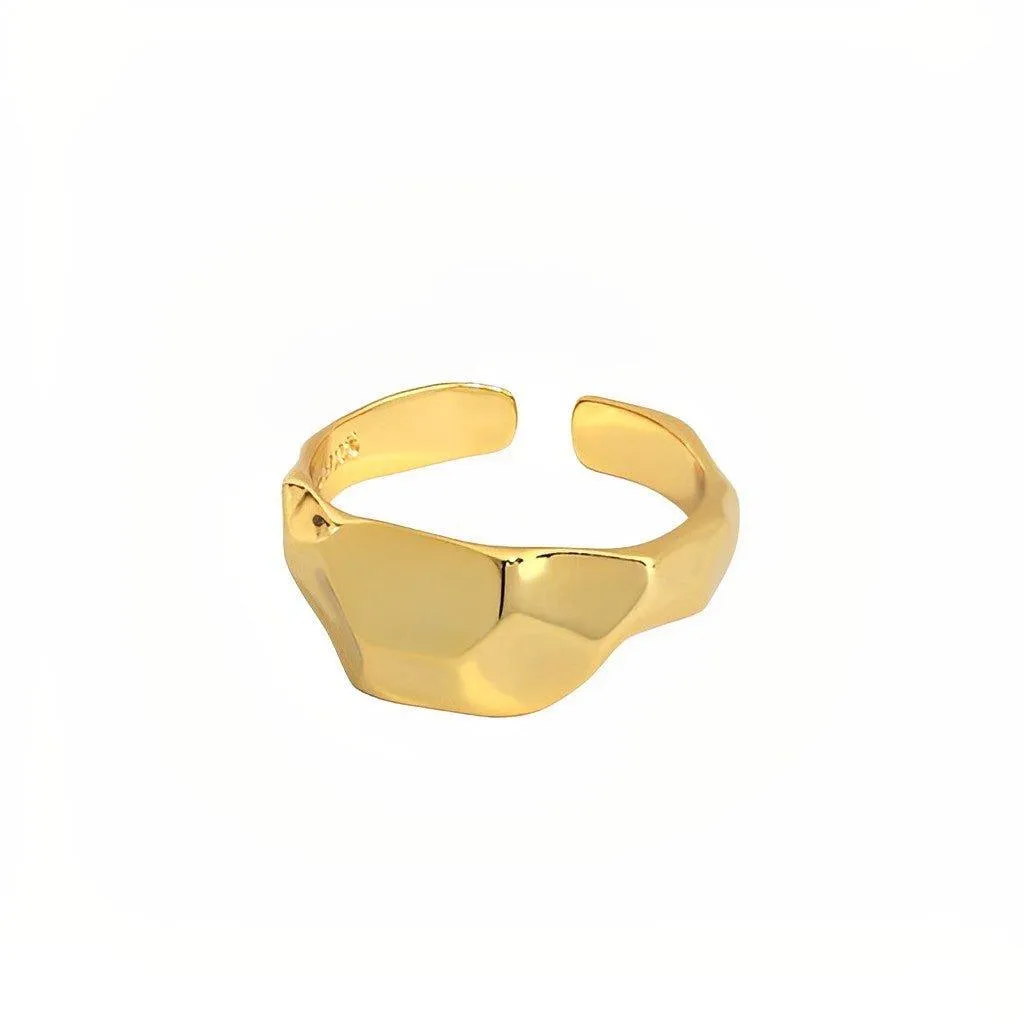 NYC Signet Ring