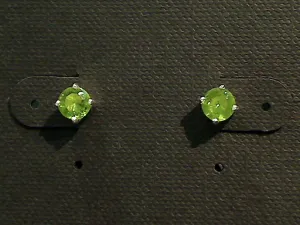 Peridot, Sterling Silver 5MM Stud Earrings