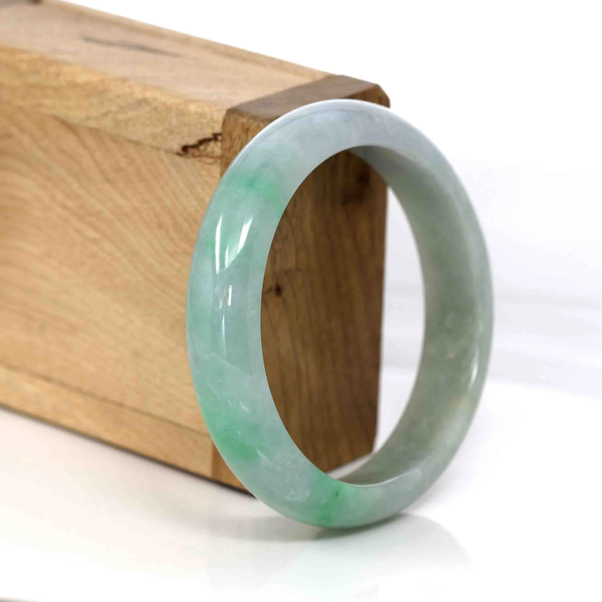 RealJade® Co. Classic Green Natural Jadeite Jade Bangle (56.60 mm )#326