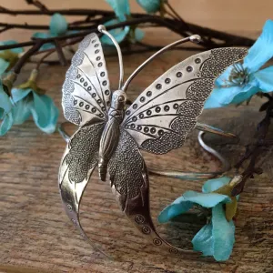 Silver Flutter Bangle - VBGL108