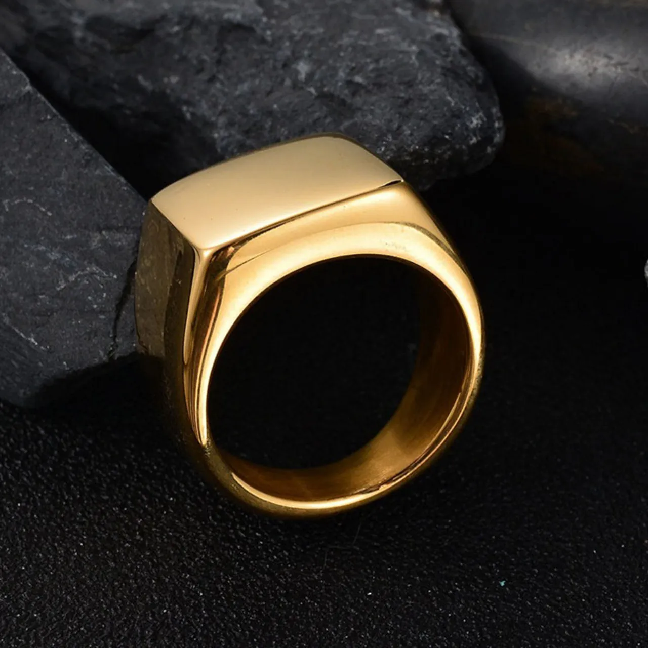 STAINLESS STEEL SIGNET RING