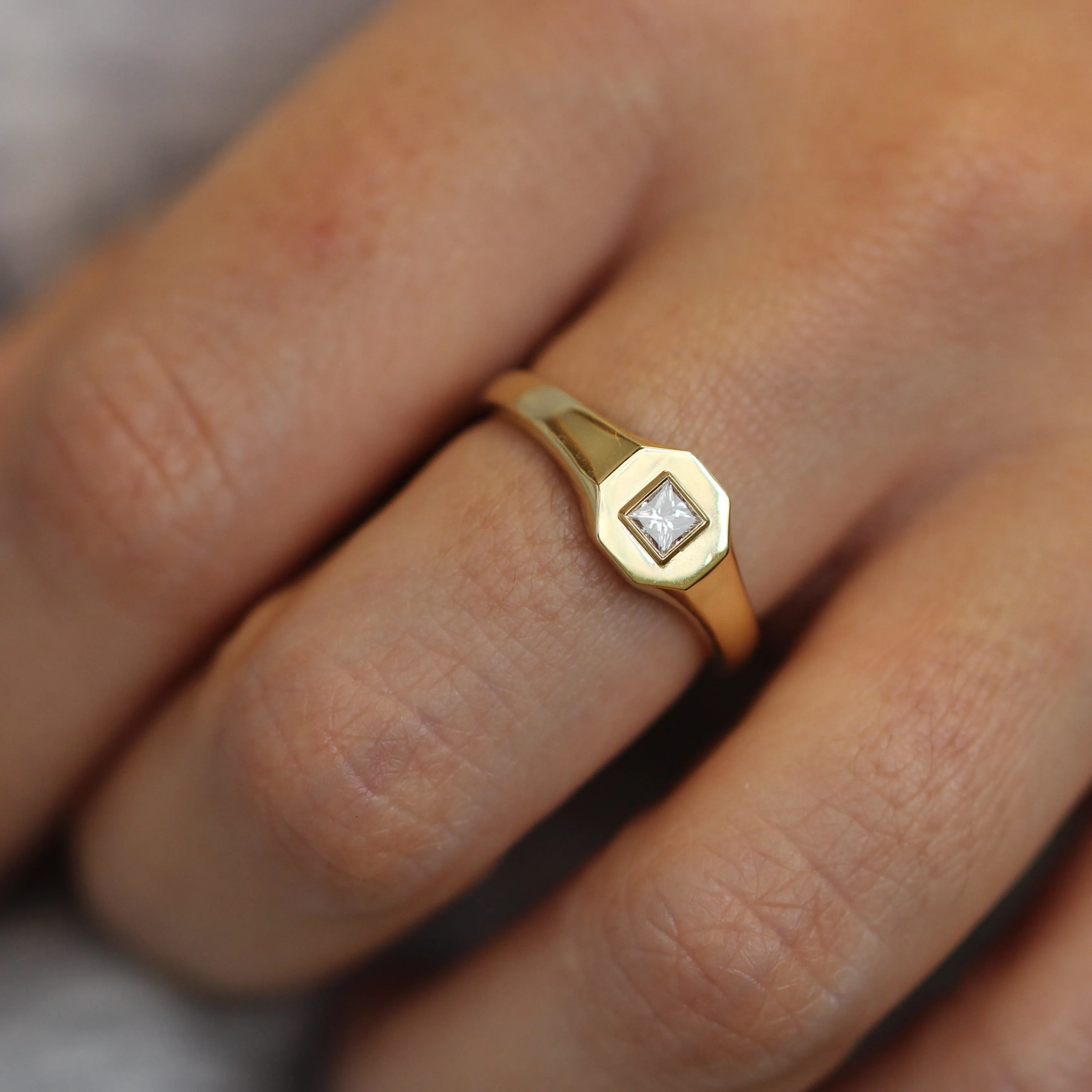 Taylor Gold Ring White Princess Diamond