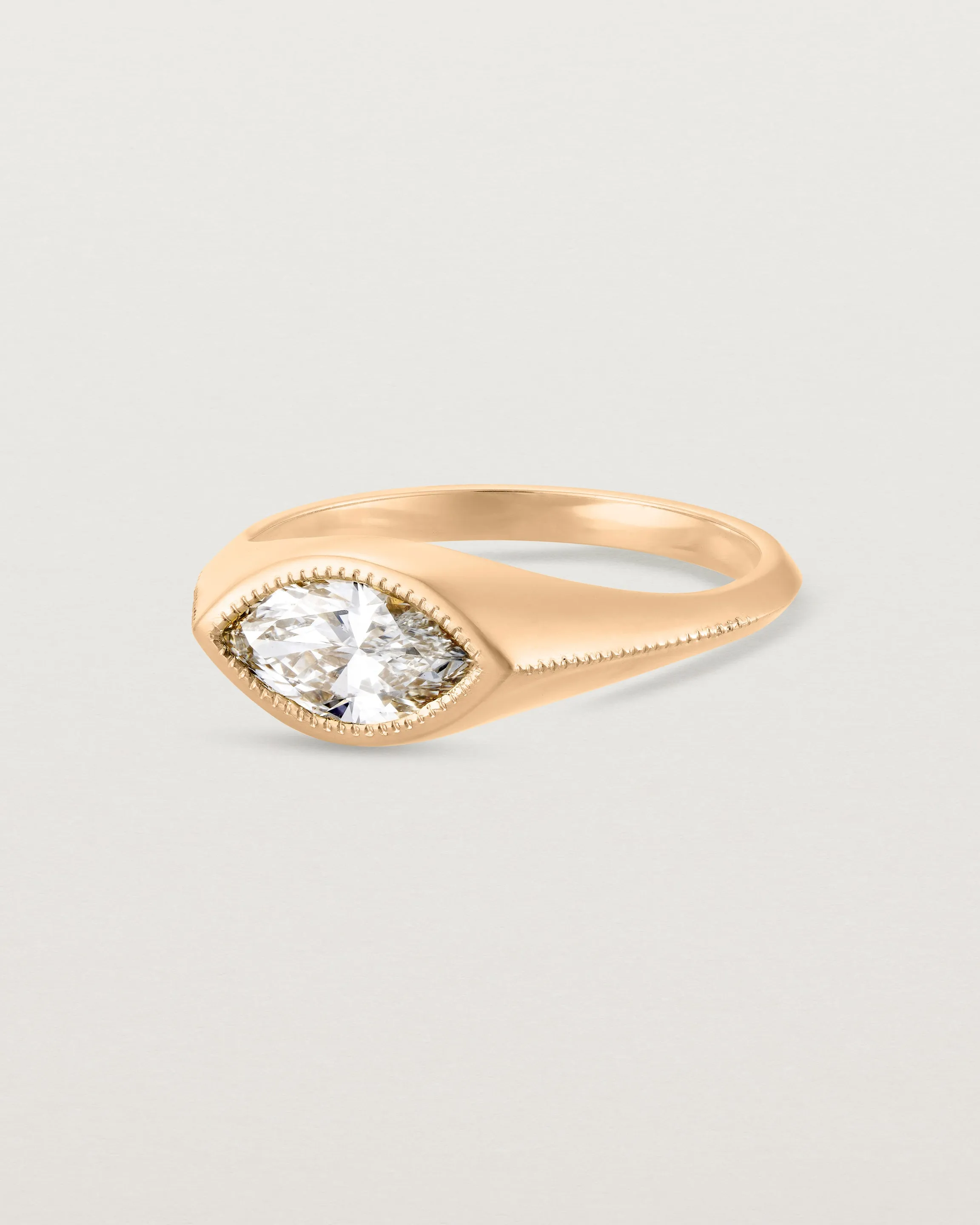 Átlas Marquise Signet | Laboratory Grown Diamond