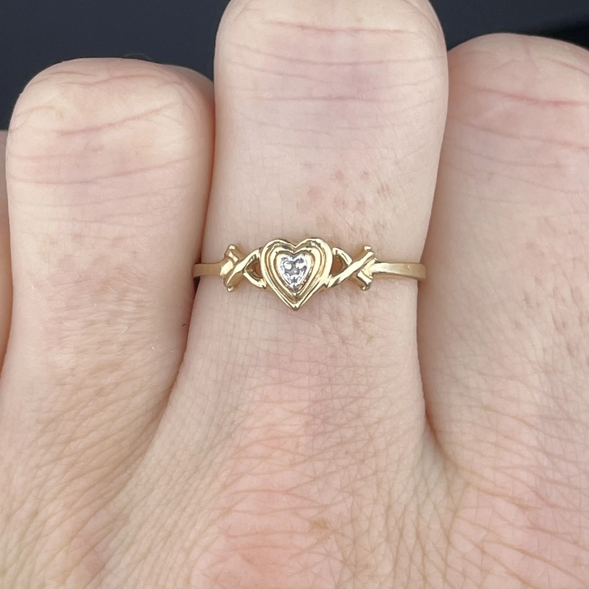 Vintage 10K Gold Diamond Hugs and Kisses Ring, Sz 8