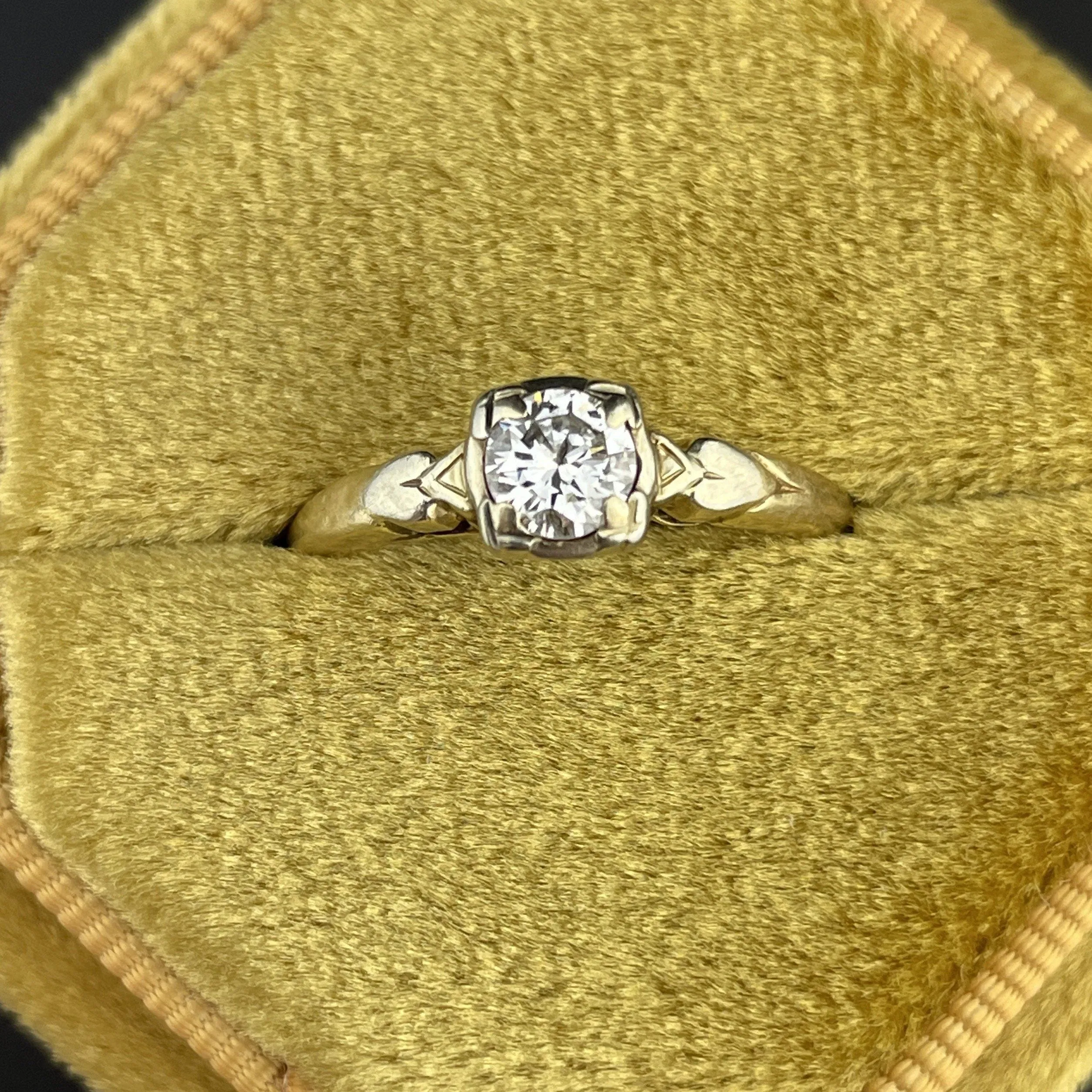 Vintage 14K Gold Heart .36 CTW Diamond Engagement Ring, Sz 6 3/4 Wear or Repair