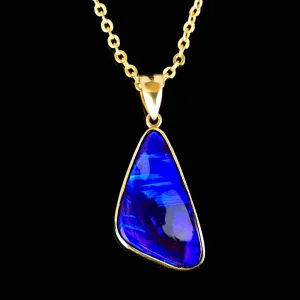 Vintage 18K Gold Free Form Boulder Opal Pendant