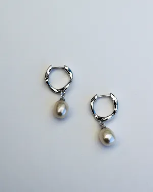 Wave Huggies with Freshwater Pearl